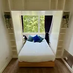 Apartment New 3 Bedroom Beachfront