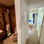 Apartment New 3 Bedroom Beachfront Carcavelos (Lisbon)