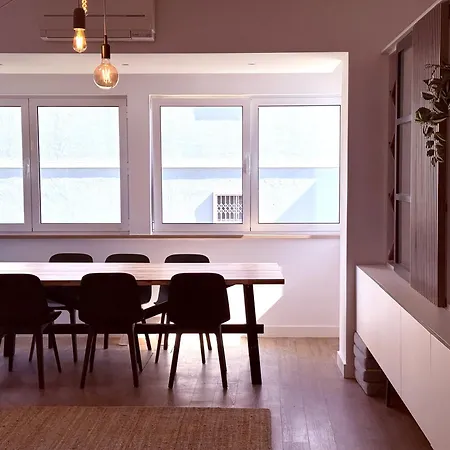 New 3 Bedroom Beachfront Carcavelos (Lisbon)